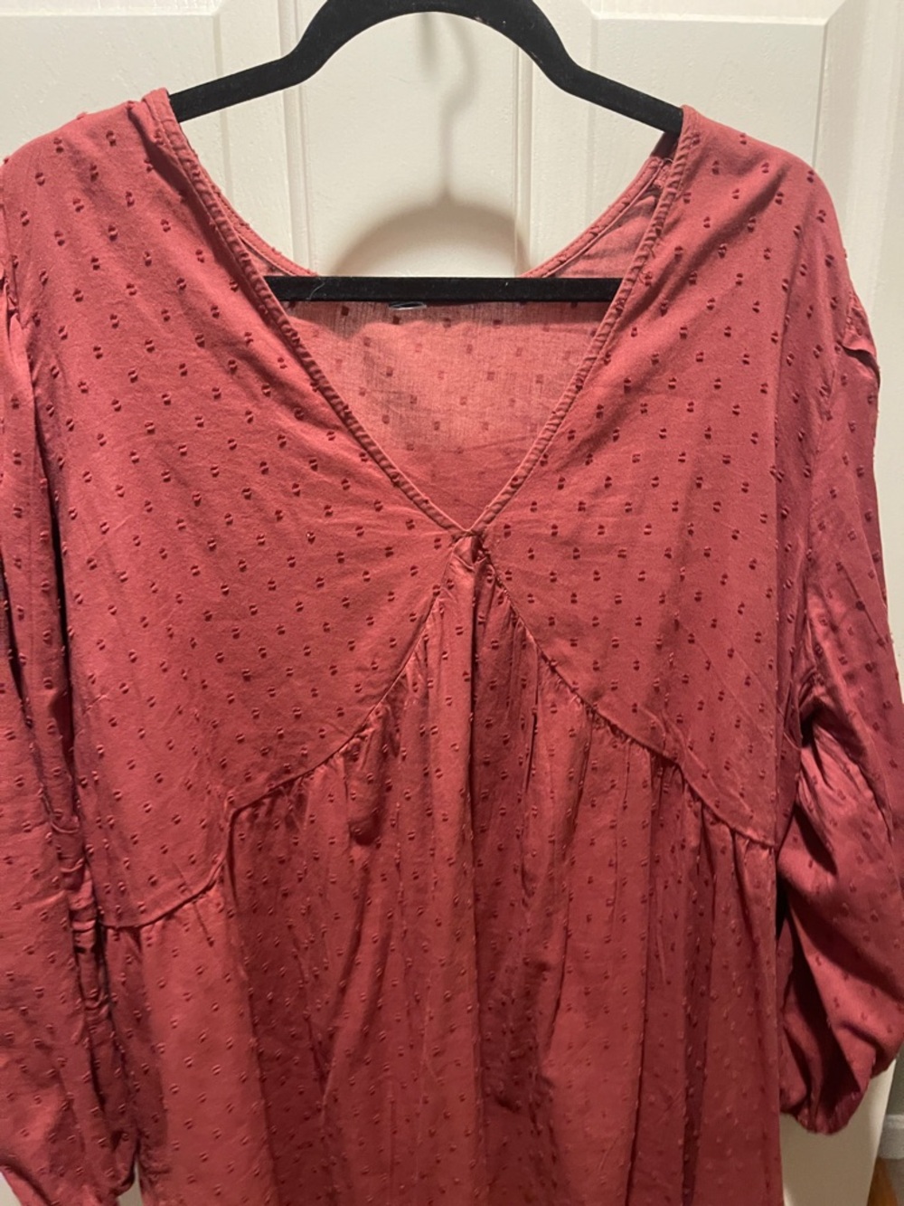 Old Navy Dusty Rose V-Neck Swiss Dot Tunic